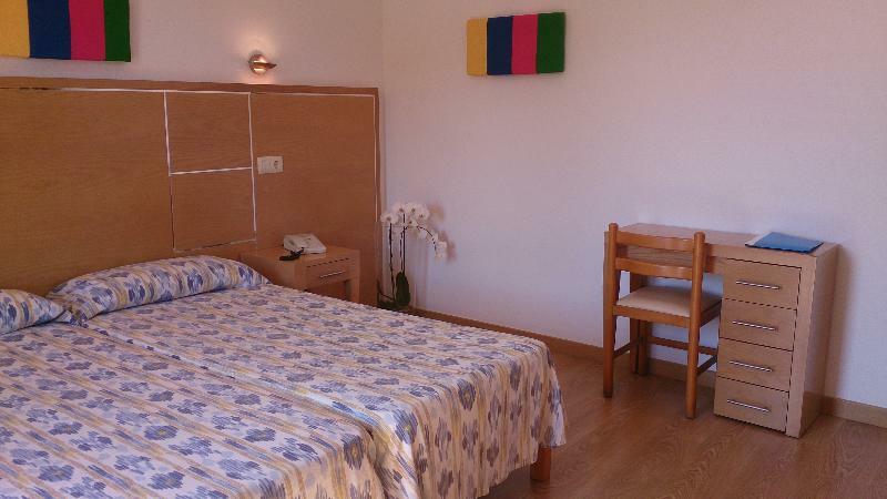 Hotel Bellavista Кала Ратхада Екстериор снимка